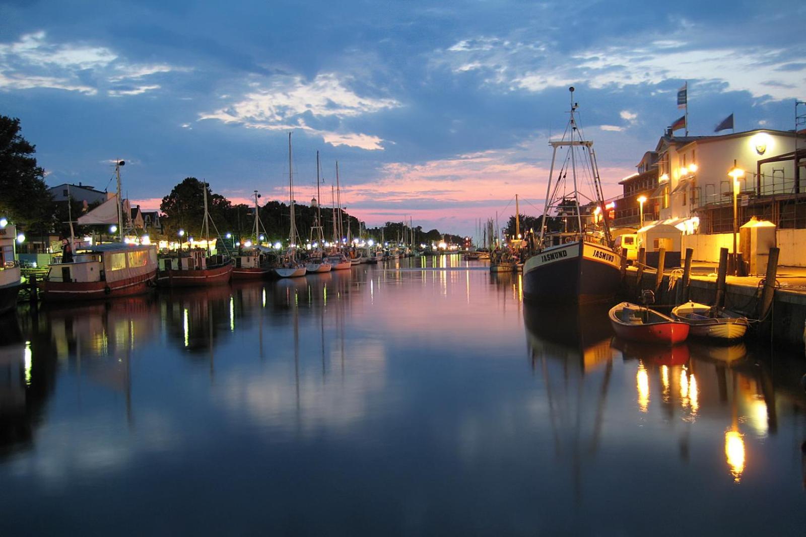 Residenz/Arne Leilighet Rostock Eksteriør bilde